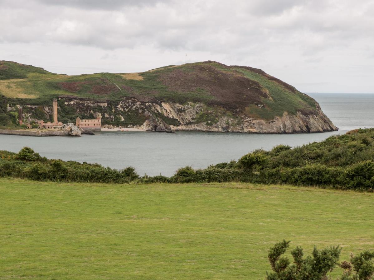 Porthwen Lodge Amlwch Bagian luar foto